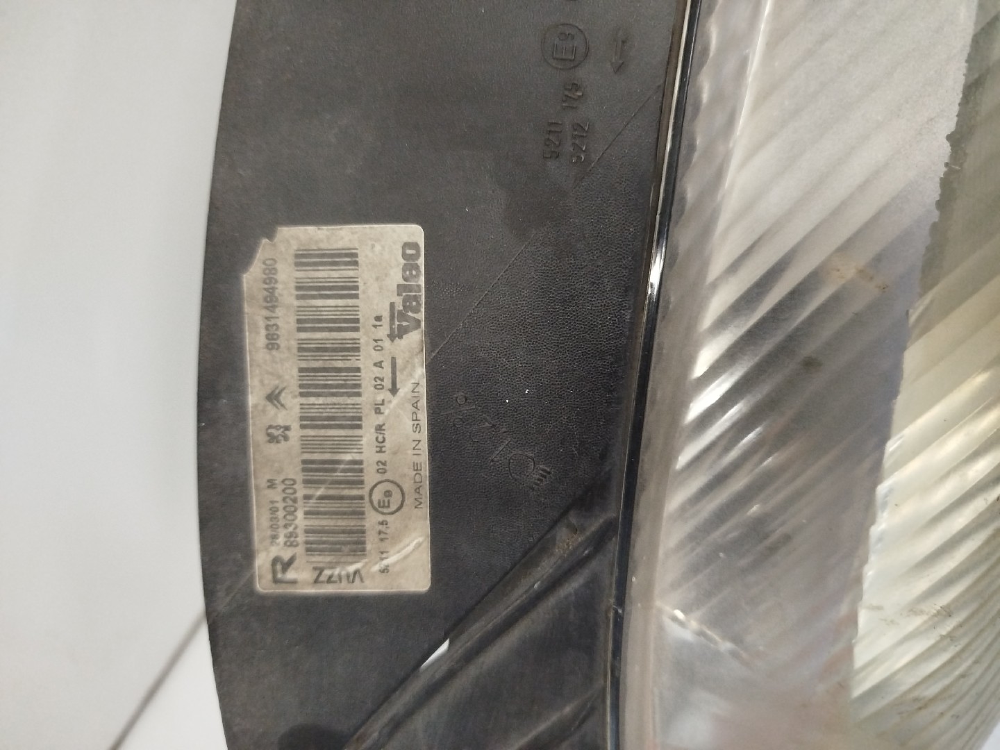 Farol/ Otica Dianteiro DTO CITROEN XSARA PICASSO  de 1999 a 2012