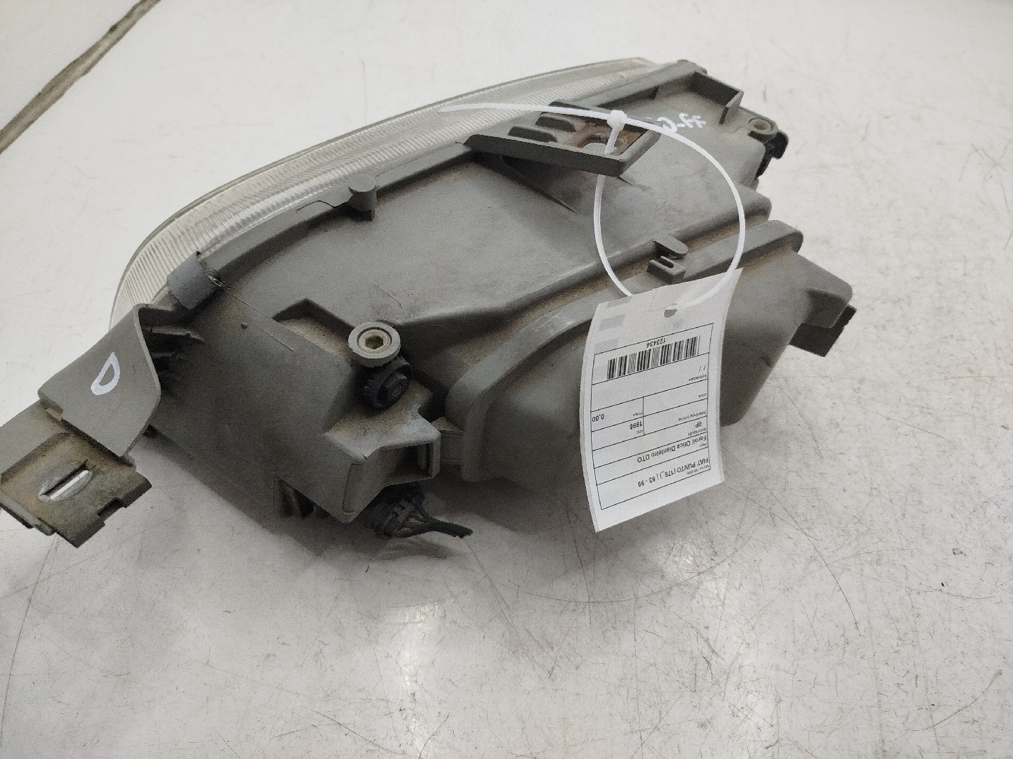 Farol/ Otica Dianteiro DTO FIAT PUNTO (176_) | 93 - 99 Imagem-2
