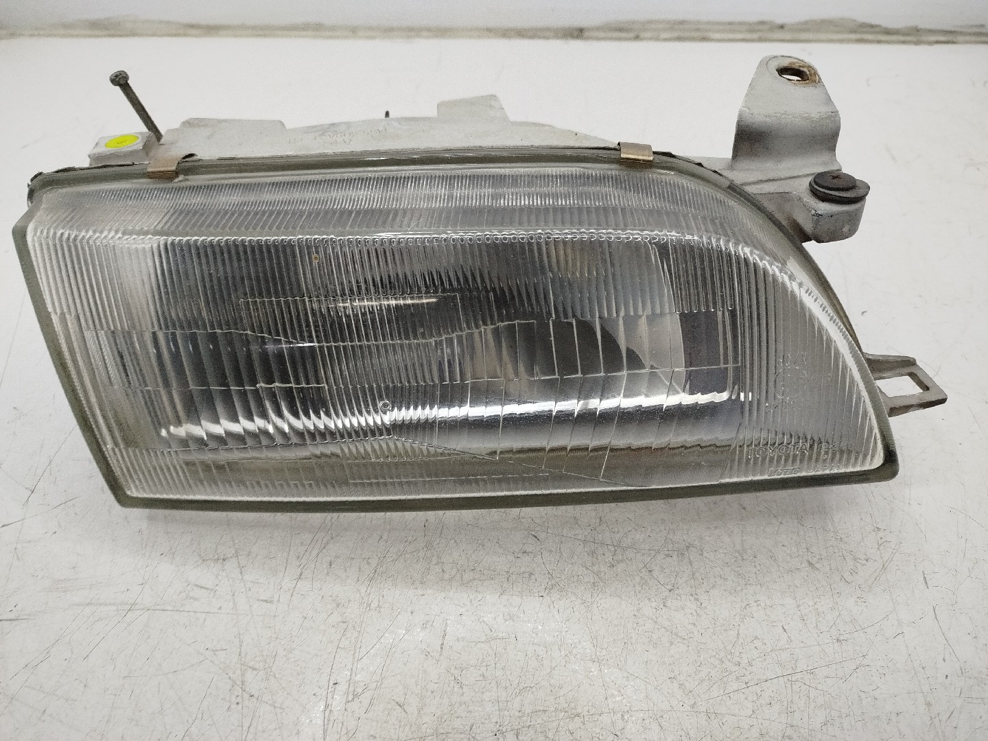 Farol/ Otica Dianteiro DTO TOYOTA - ID S_23531