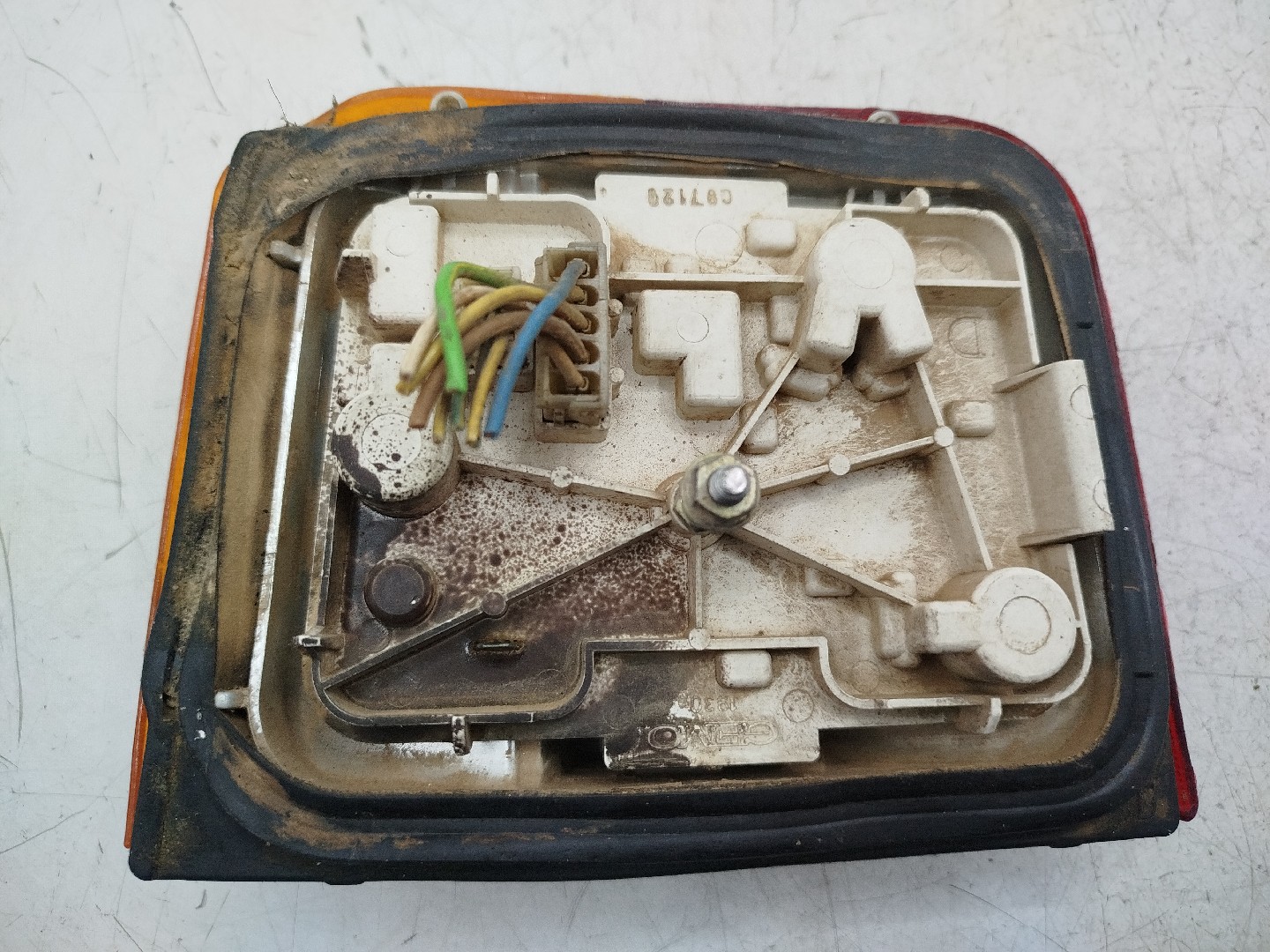 Farolim Stop Dto PEUGEOT 205 I (741A/C) | 83 - 87 Imagem-3