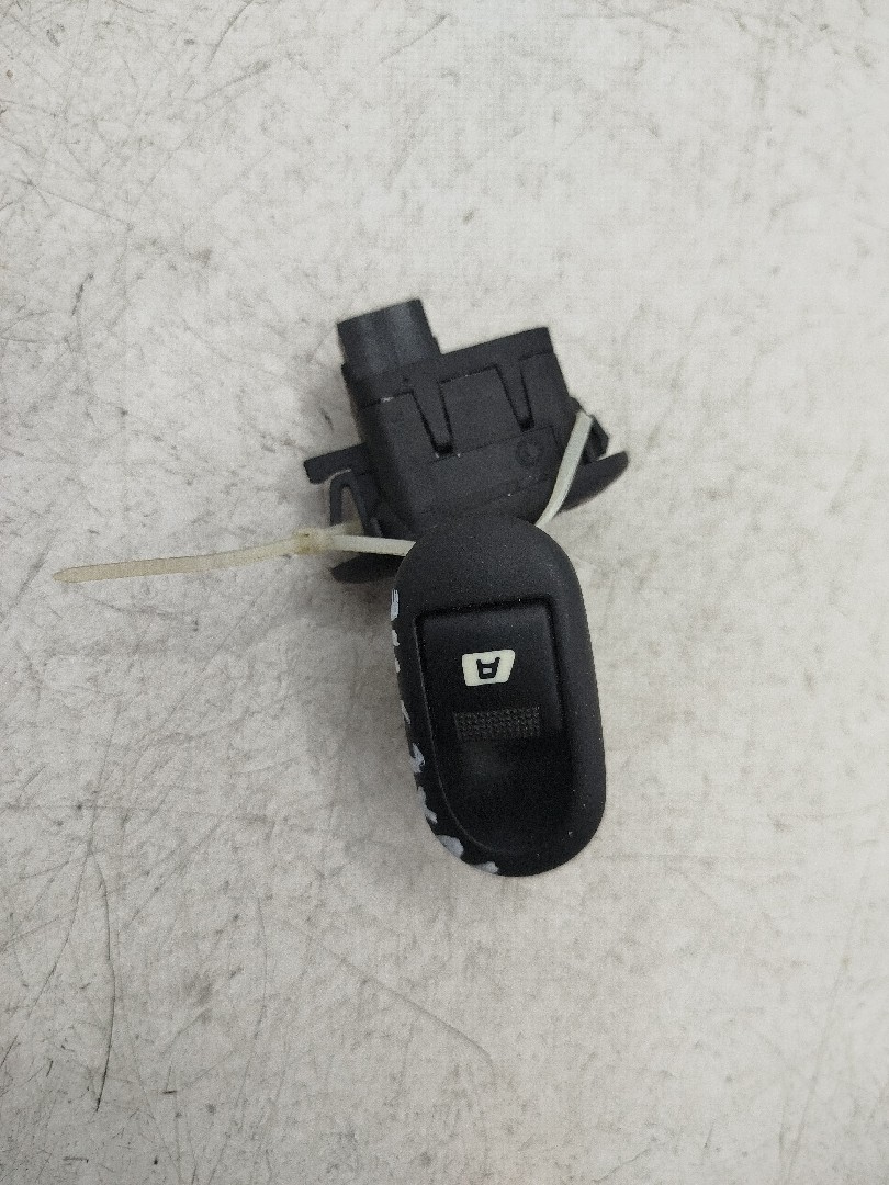 Botão vidro de tras dto CITROEN C3 I  de  a 