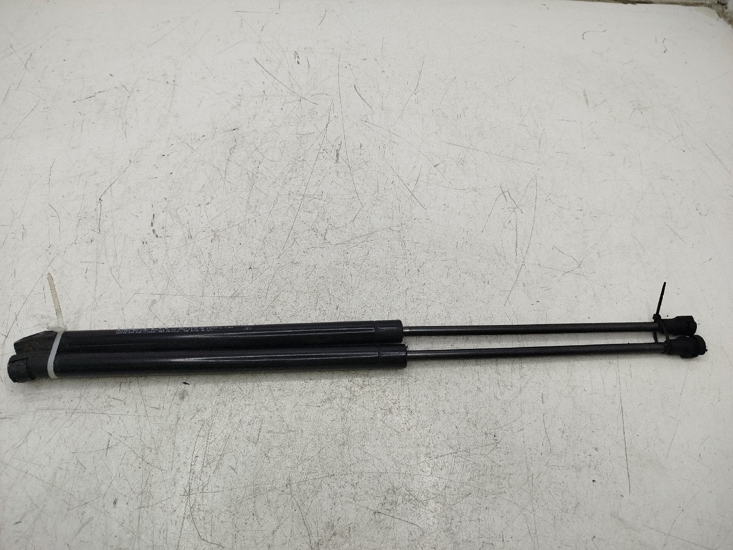 Amortecedor porta da mala VOLKSWAGEN POLO  de 2001 a 2014