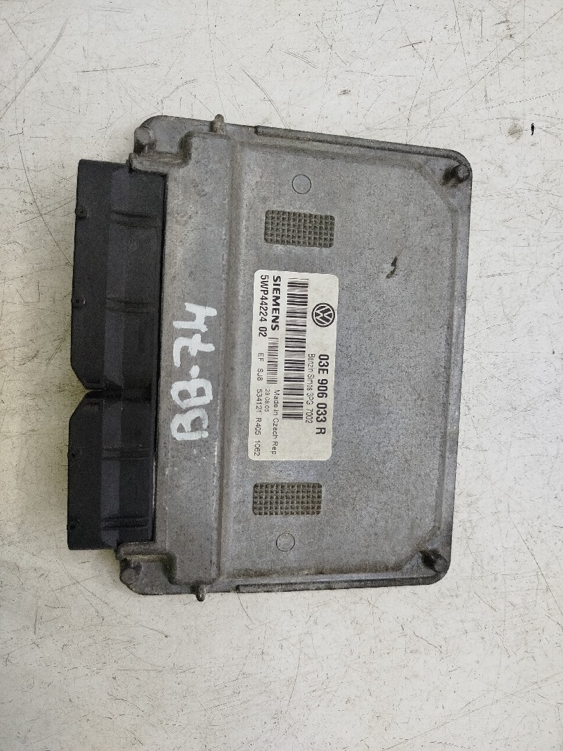 Centralina do Motor VOLKSWAGEN POLO  de 2001 a 2014