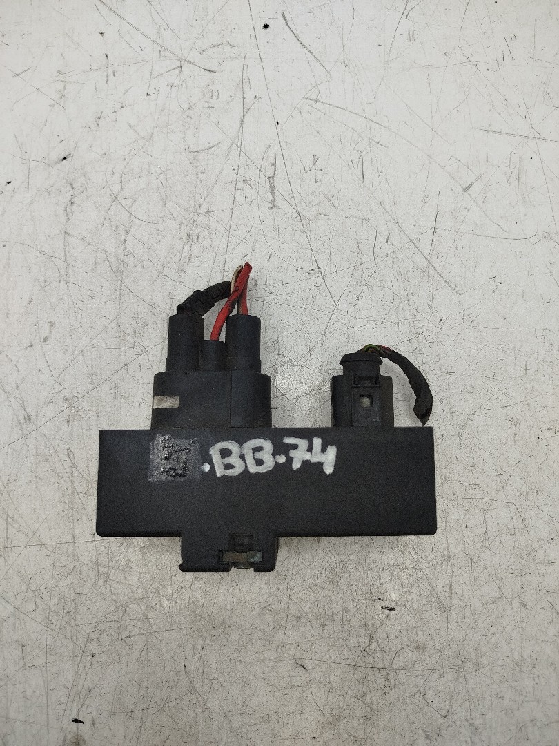 RELE TERMOVENTILADOR  VOLKSWAGEN POLO  de 2001 a 2014