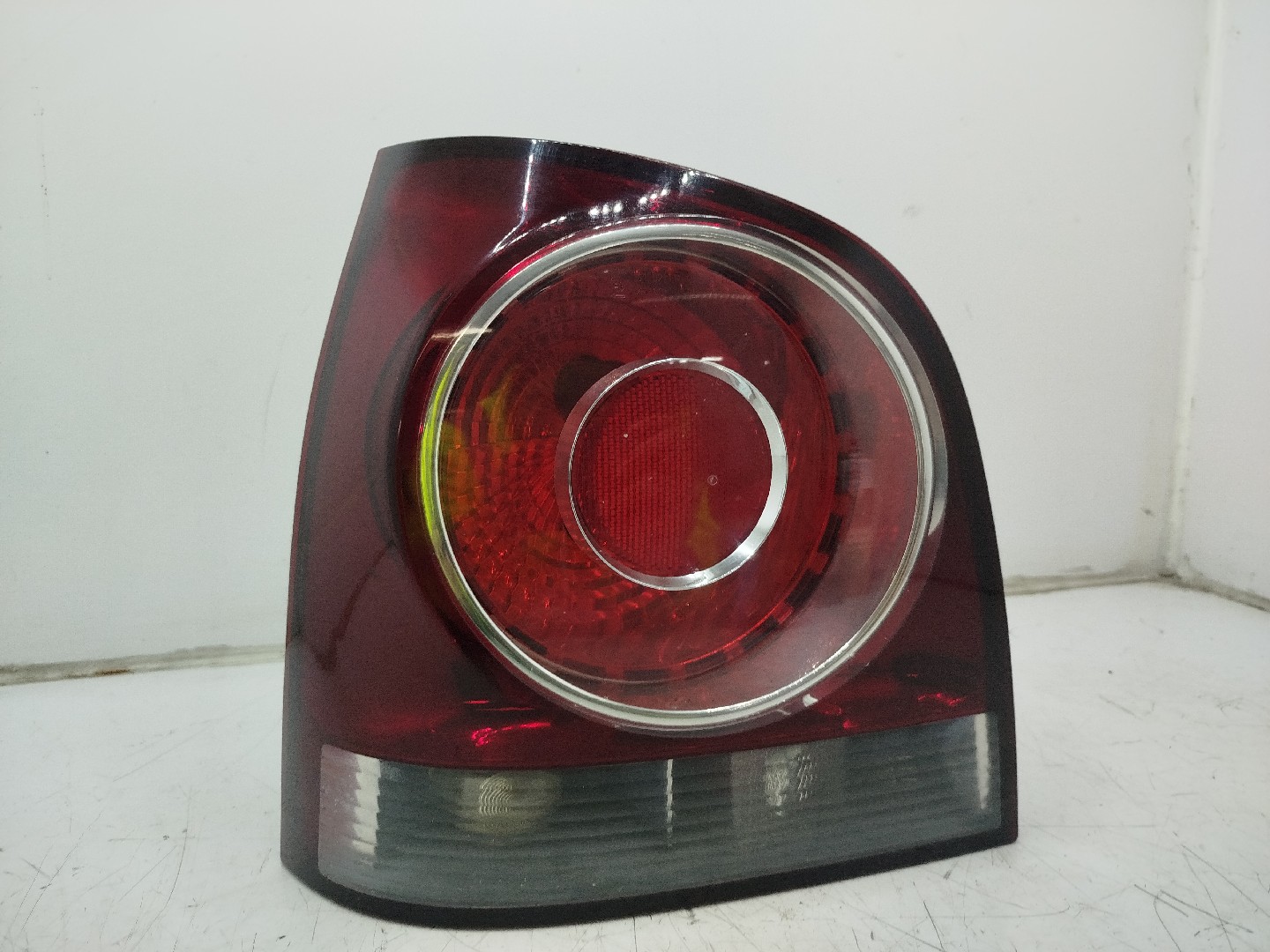 Farolim Stop Esq VOLKSWAGEN POLO  de 2001 a 2014