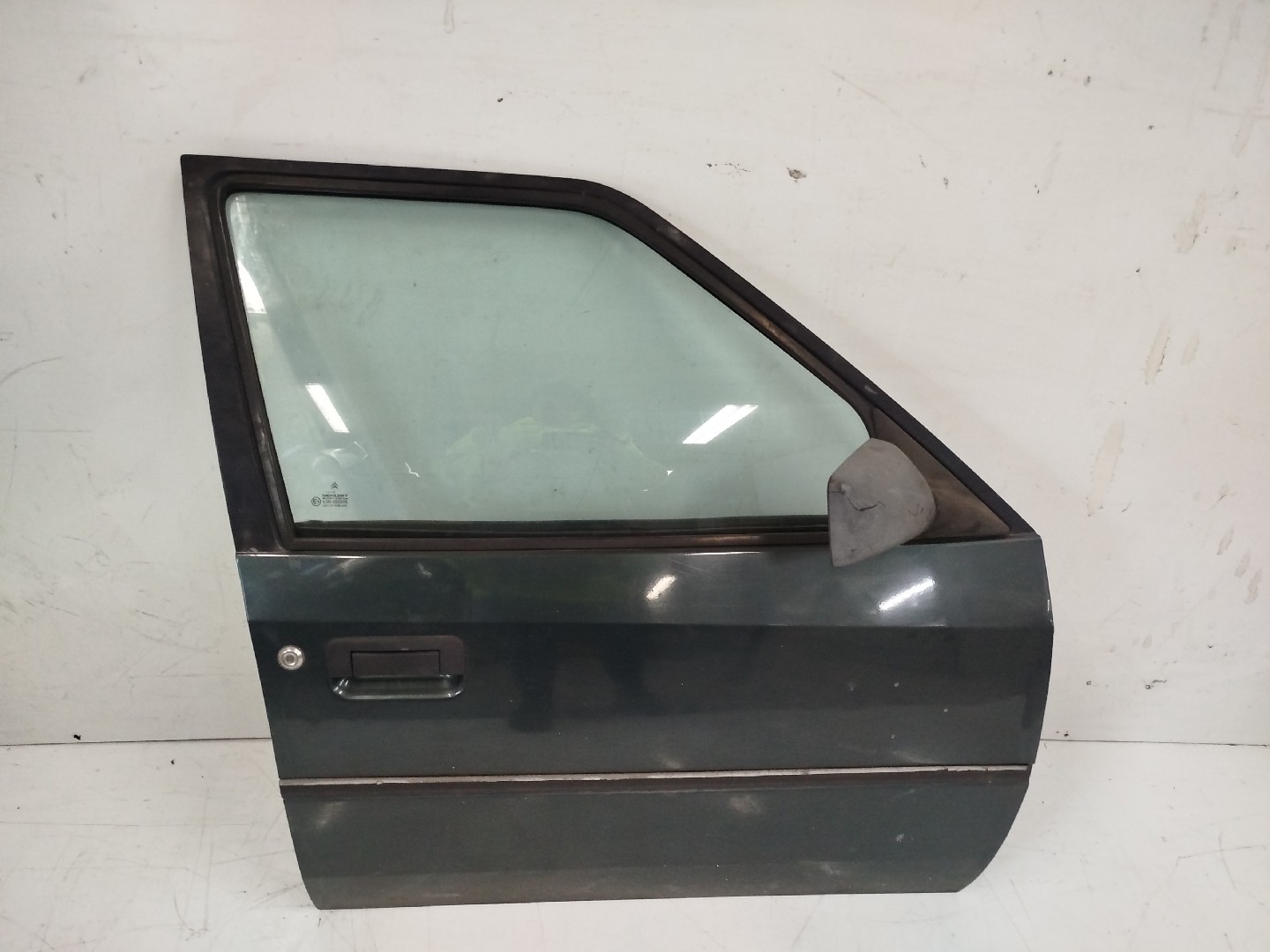 Porta Frente Dto CITROEN AX  de 1986 a 1998