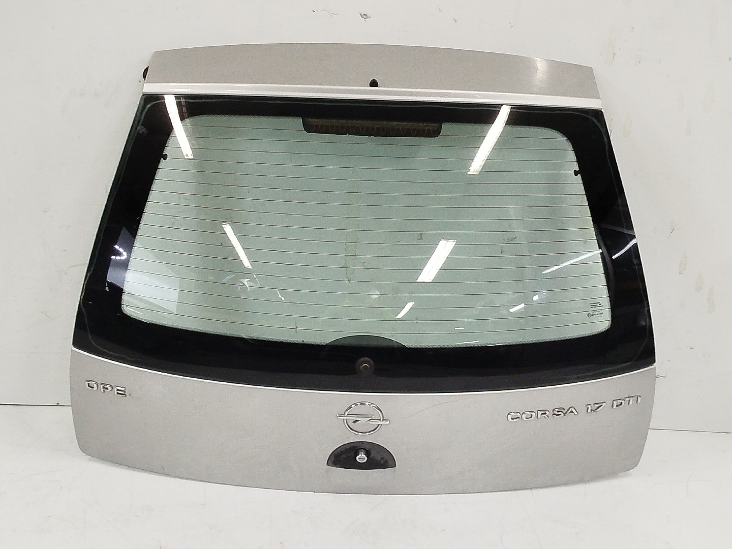 Porta da Mala OPEL CORSA C  de 2000 a 2009