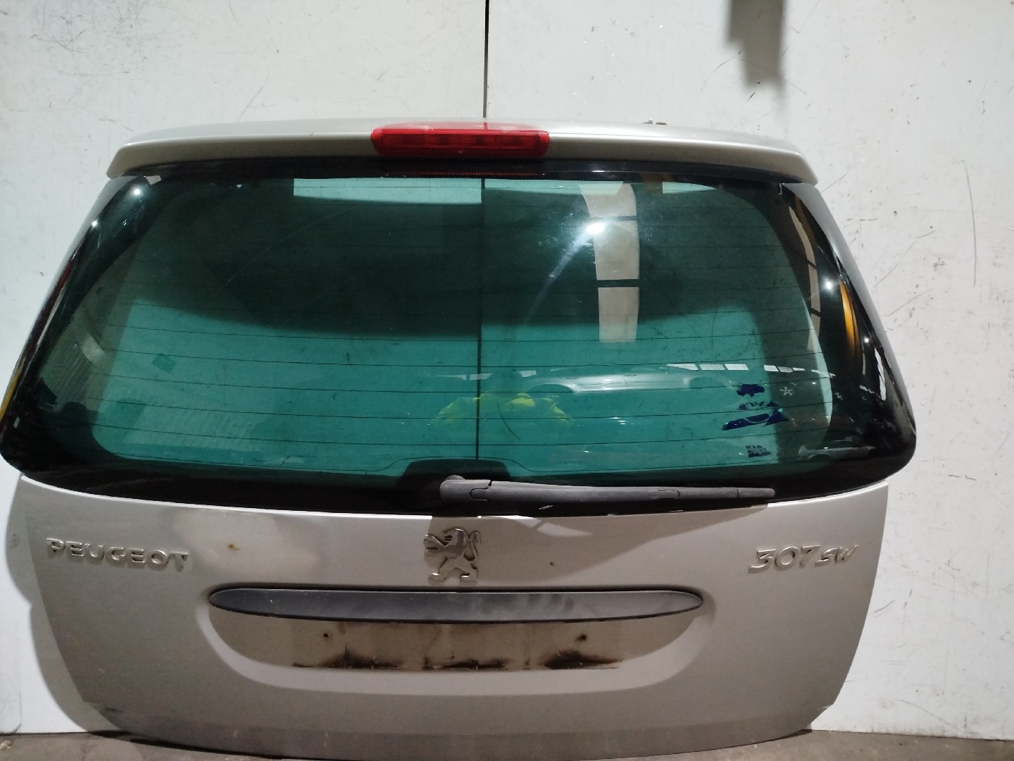 porta da mala peugeot 307 sw  de 2002 a 2009
