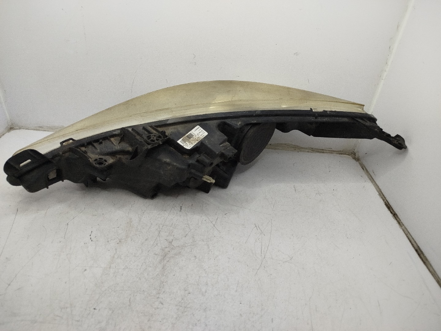 Farol/ Otica Dianteiro ESQ PEUGEOT 207  de 2006 a 2015