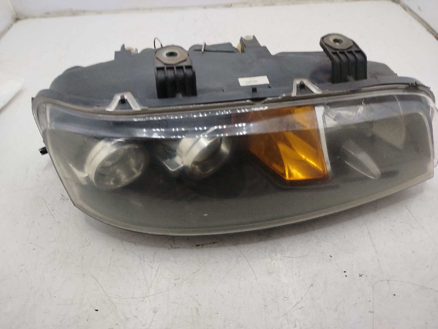 Farol/ Otica Dianteiro DTO FIAT PUNTO  de 1999 a 2012