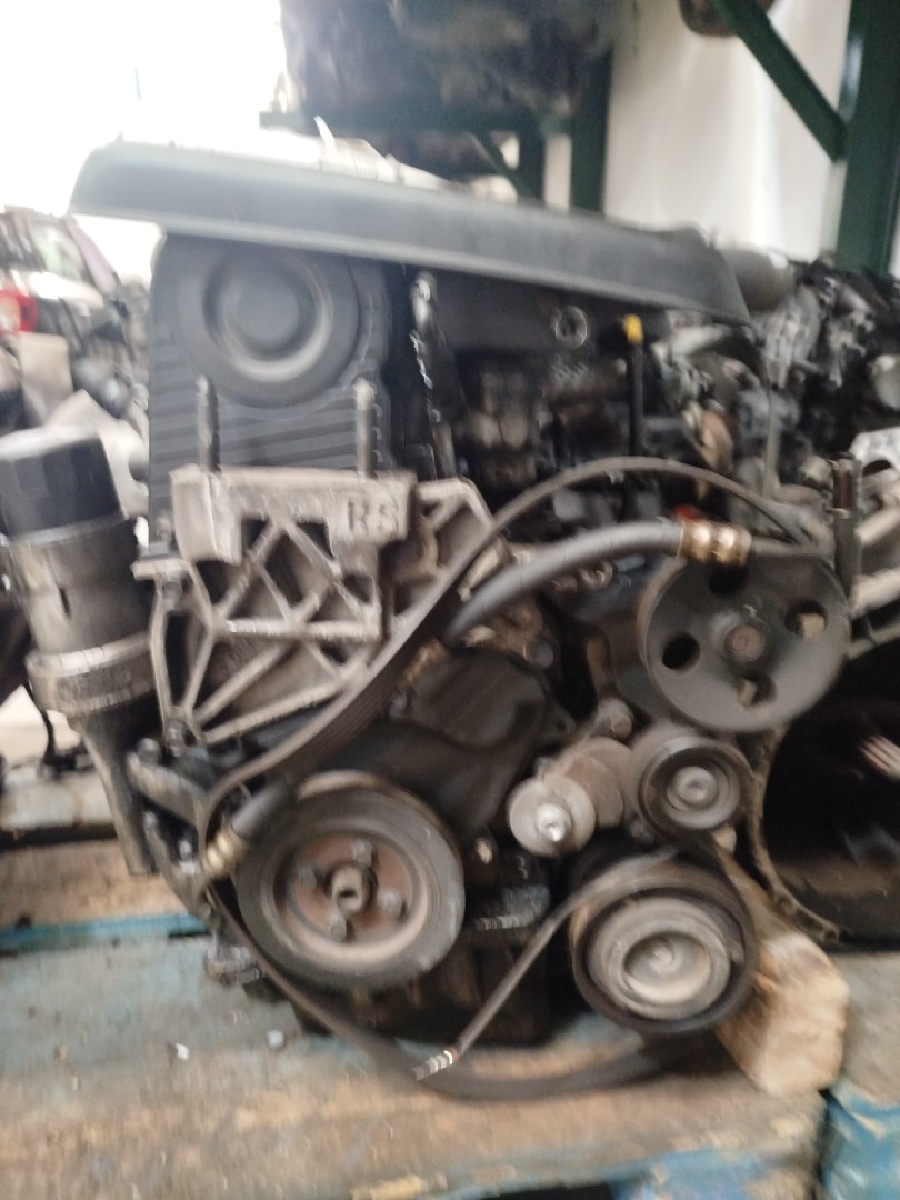 Motor KIA CARENS I  de 1999 a 2002