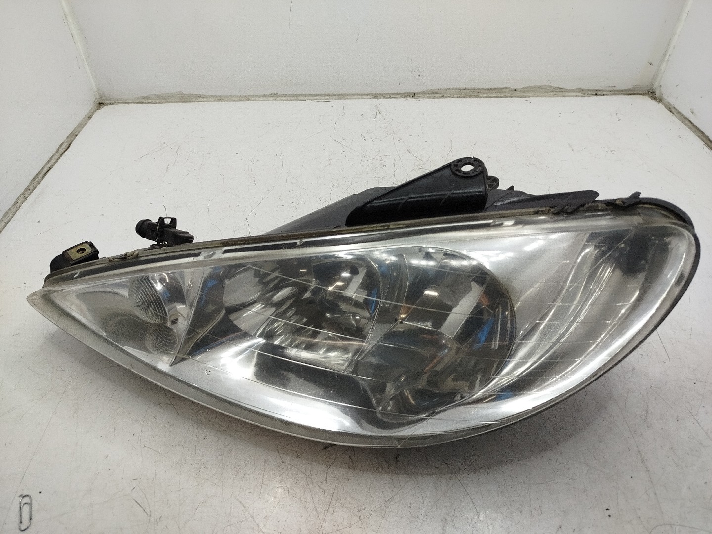Farol/ Otica Dianteiro ESQ PEUGEOT 206  de  a