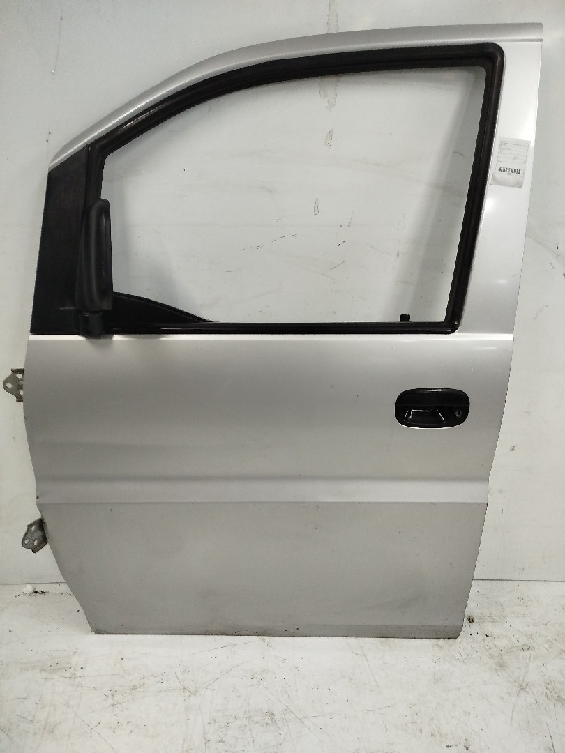 Porta Frente Esq HYUNDAI H-1 / STAREX Veículo multiuso  de 1997 a 0