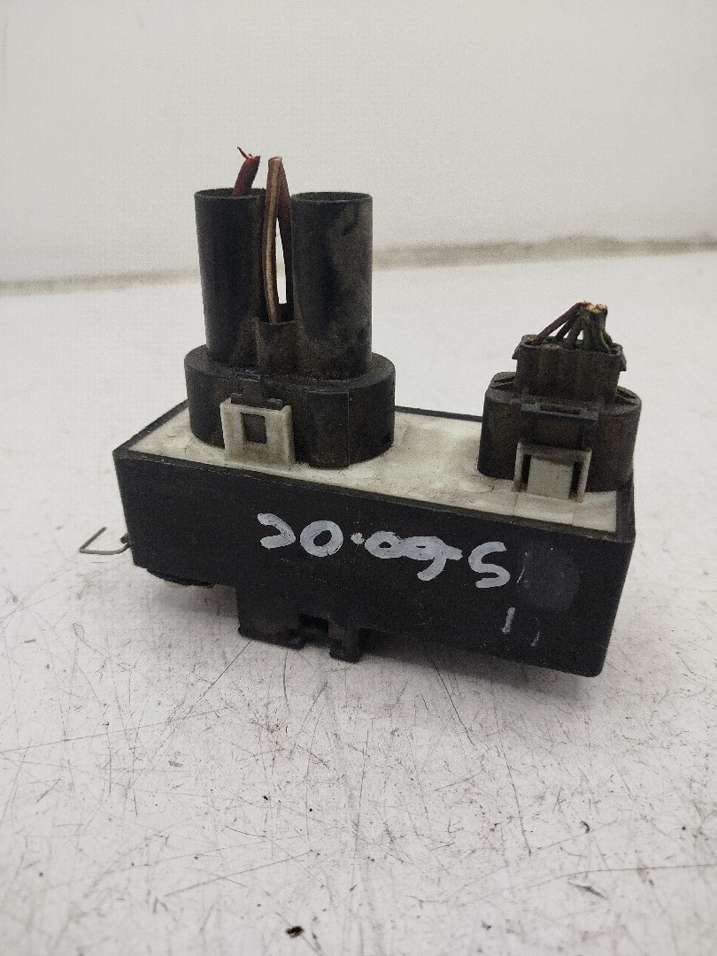 RELE TERMOVENTILADOR  VOLKSWAGEN POLO Variant  de 1997 a 2001