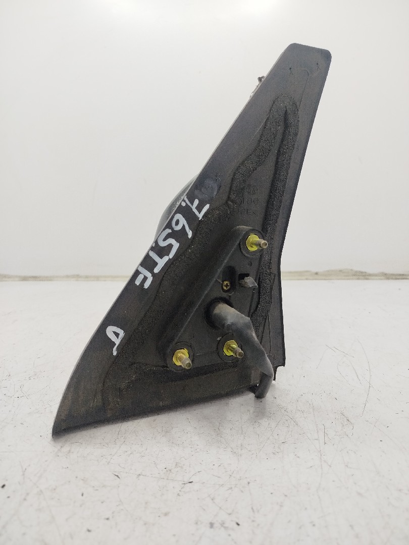 Espelho Retrovisor Dto TOYOTA COROLLA Verso  de 2001 a 2004