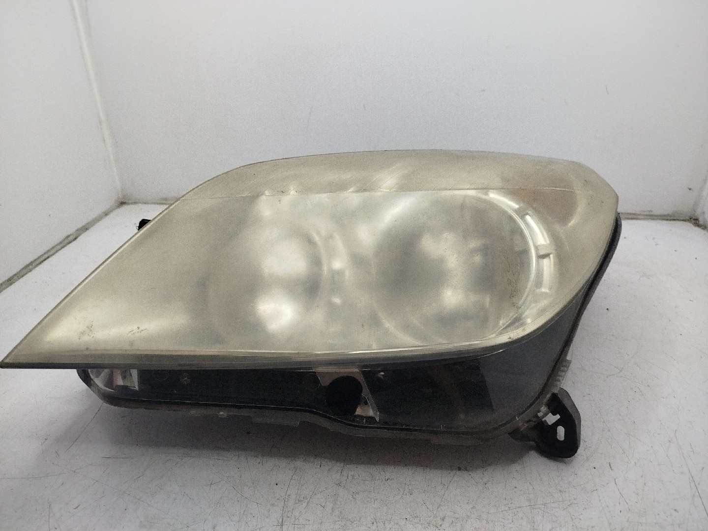 Farol/ Otica Dianteiro ESQ OPEL Astra H Caravan  de  a