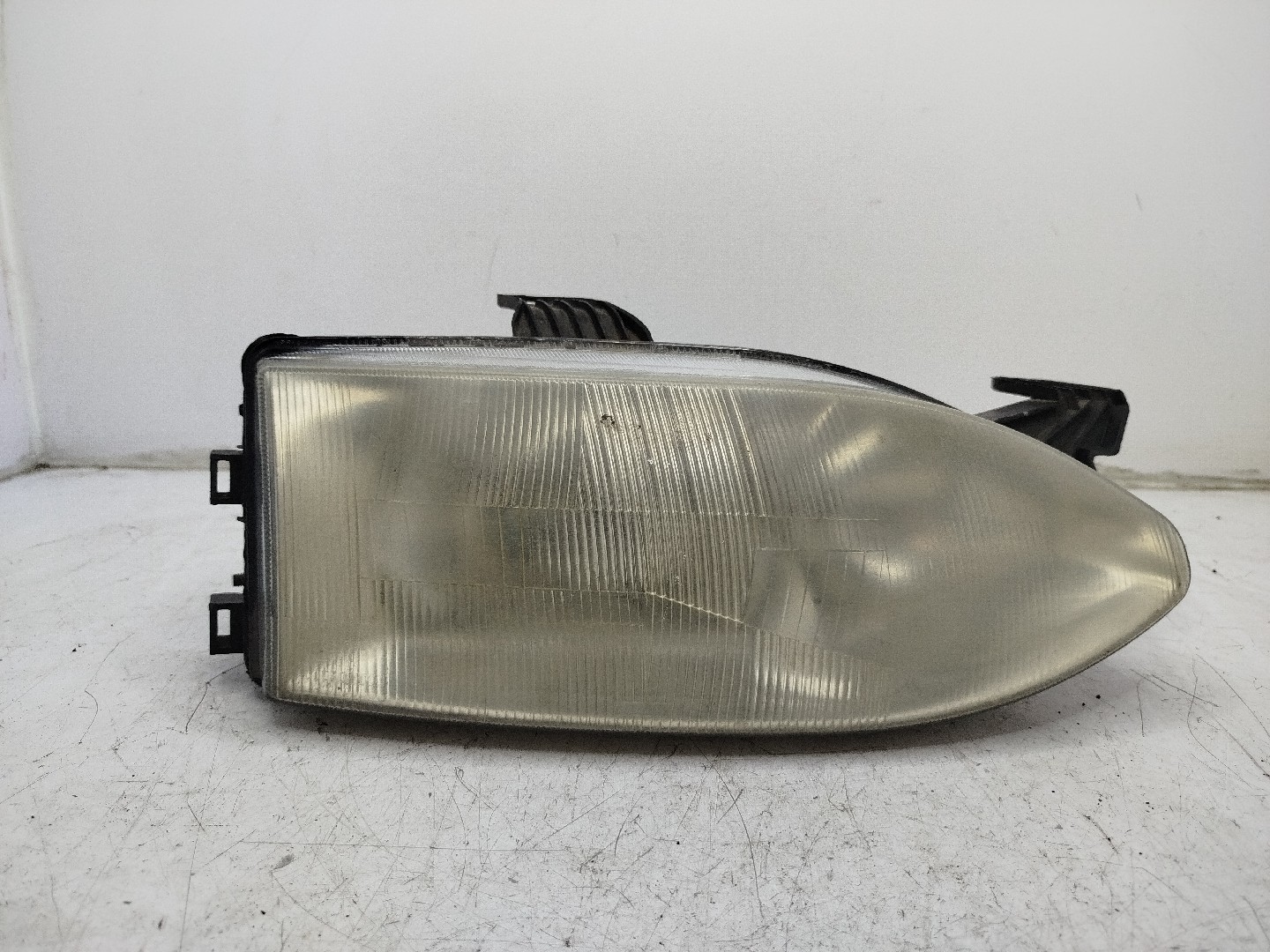 Farol/ Otica Dianteiro DTO FIAT PALIO Weekend  de 1996 a 0