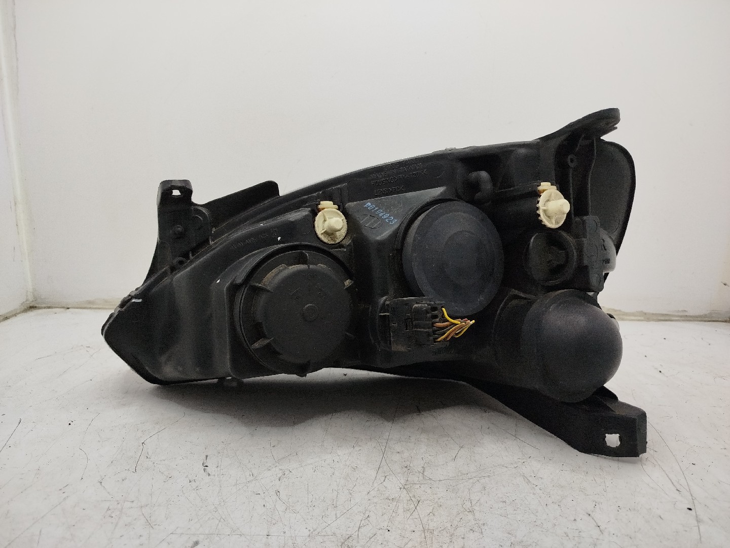 Farol/ Otica Dianteiro DTO OPEL Corsa C de  a