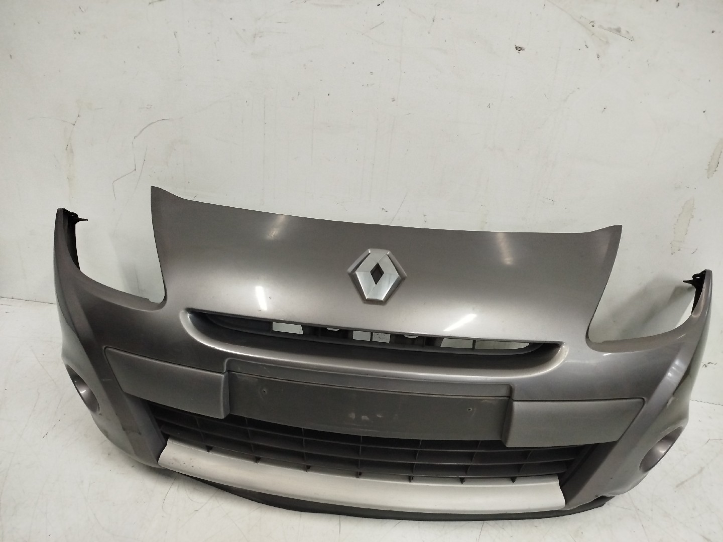 Para Choques FT RENAULT CLIO Grandtour  de 2008 a 0