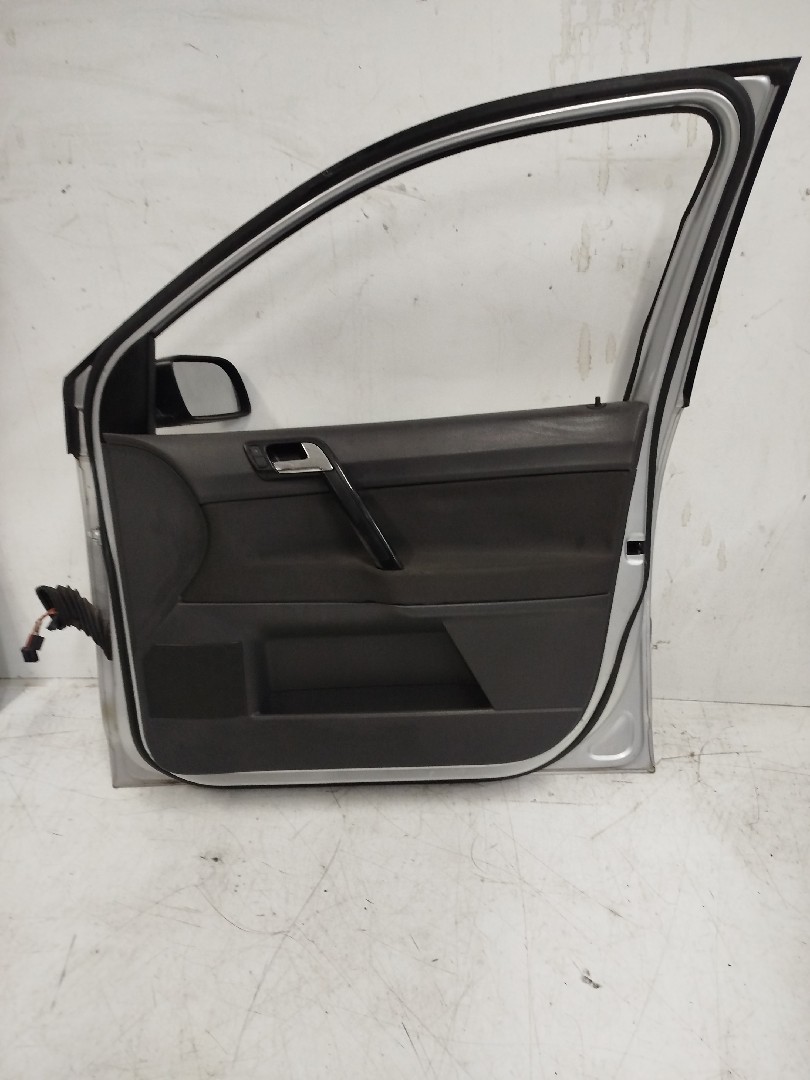 Porta Frente Dto VOLKSWAGEN POLO  de 2001 a 2014