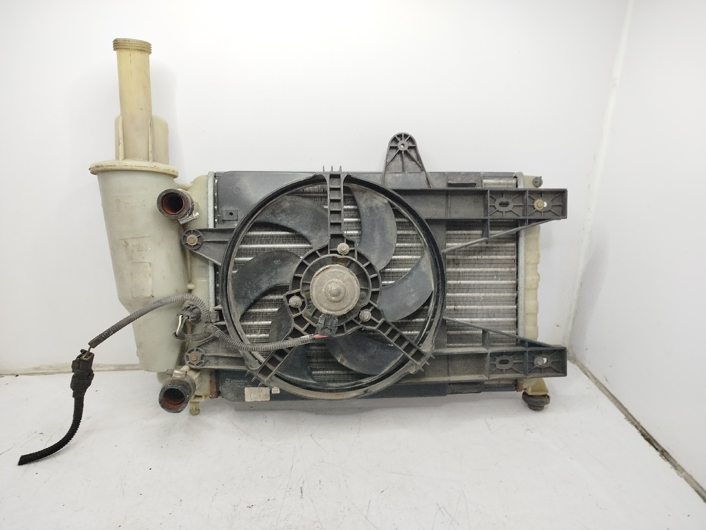 Radiador da água FIAT PUNTO  de 1993 a 1999