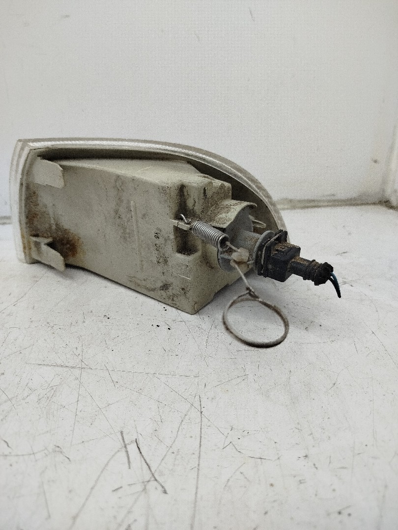 Farolim de Pisca Frente Dto FIAT PUNTO  de 1993 a 1999