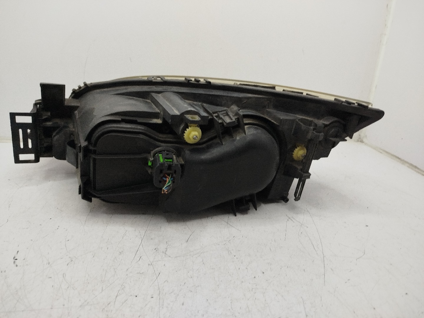 Farol/ Otica Dianteiro DTO FORD MONDEO III Turnier  de 2000 a 2007