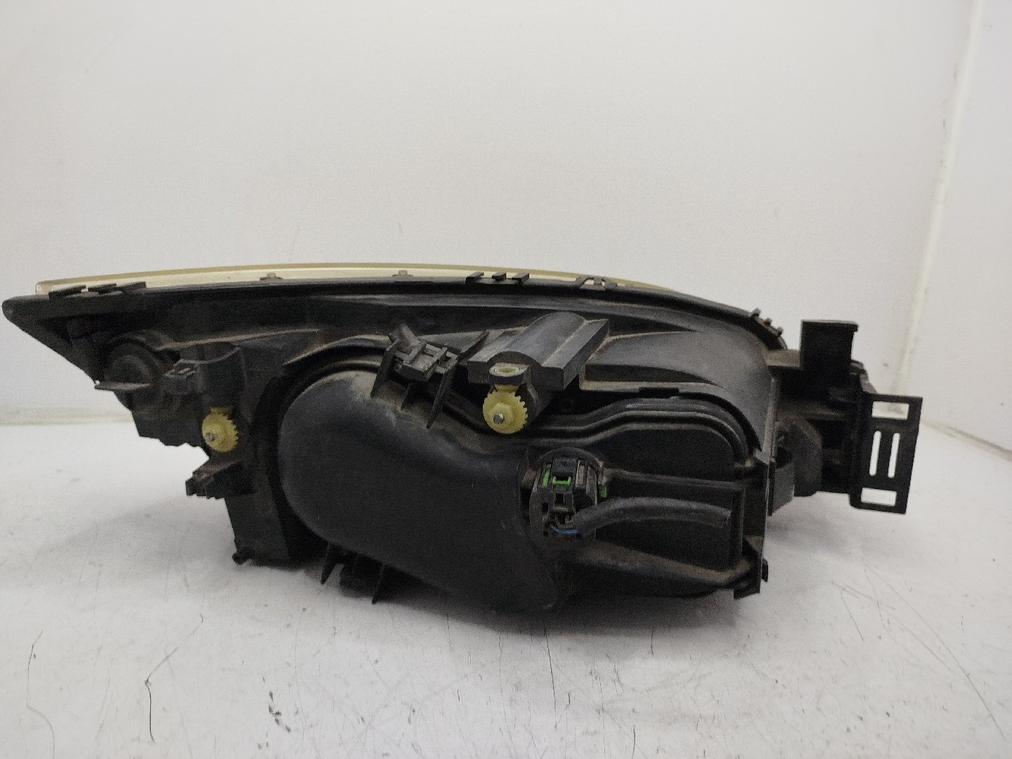 Farol/ Otica Dianteiro ESQ FORD MONDEO III Turnier  de 2000 a 2007