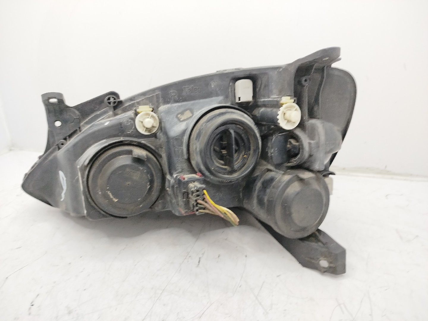 Farol/ Otica Dianteiro DTO OPEL Corsa C de  a