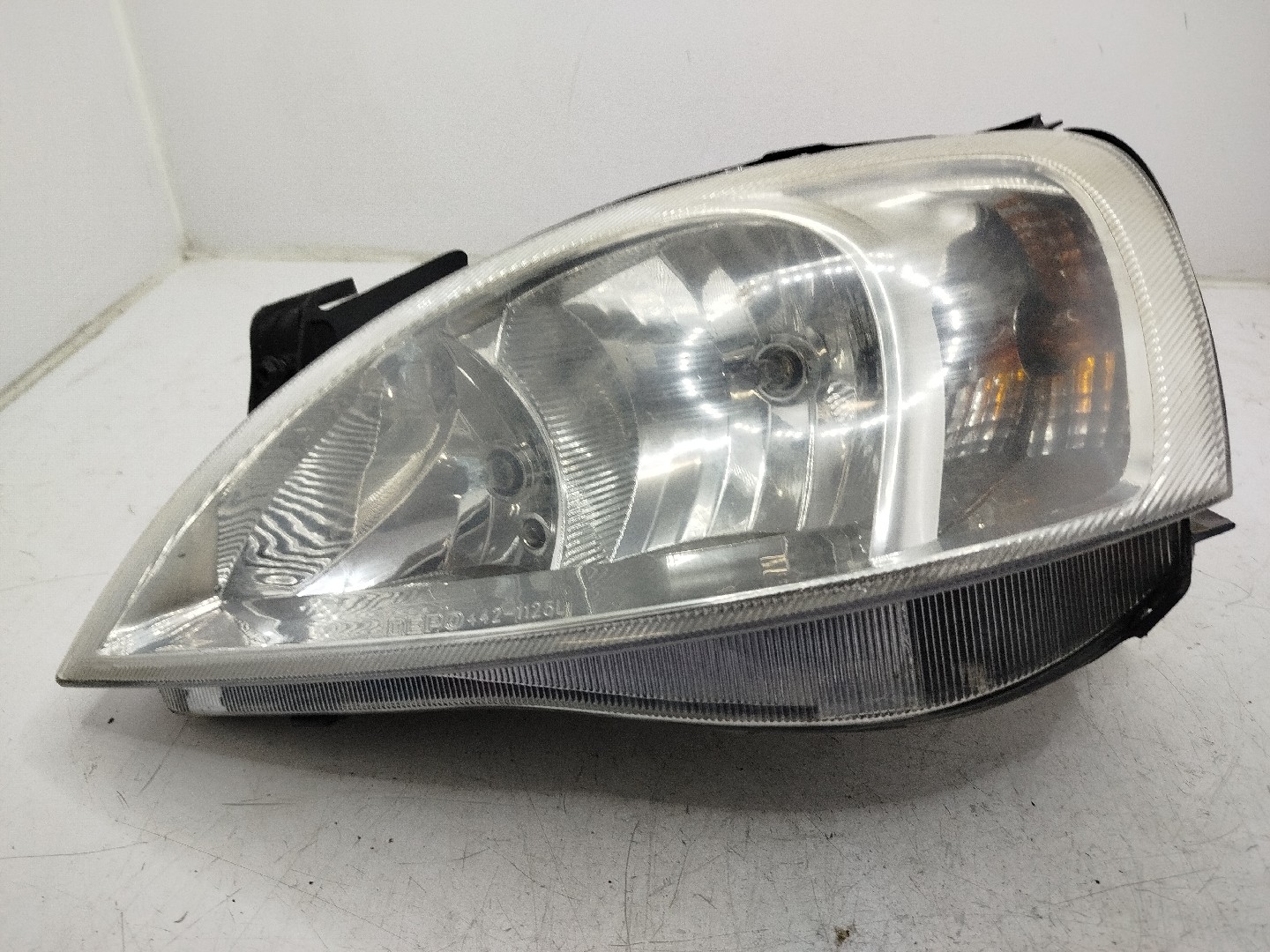 Farol/ Otica Dianteiro ESQ OPEL Corsa C de  a