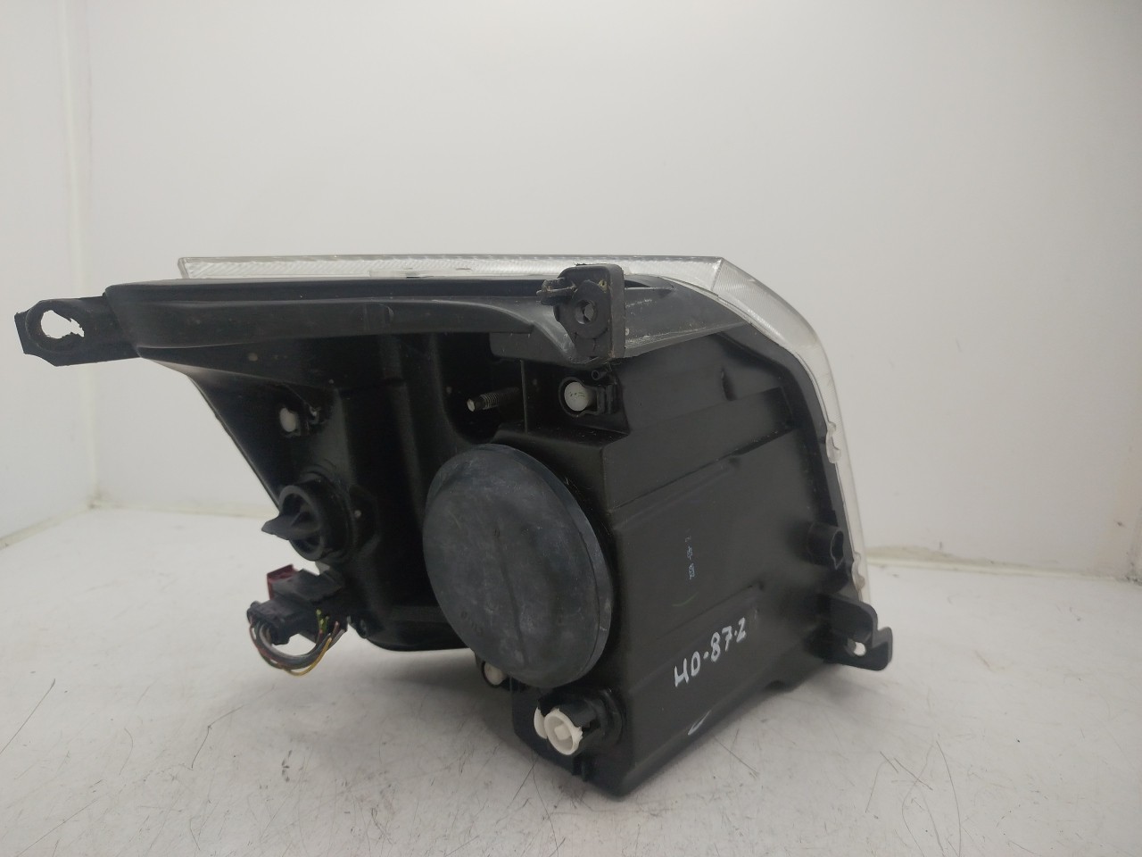 Farol/ Otica Dianteiro DTO CITROEN C2  de 2003 a 2017