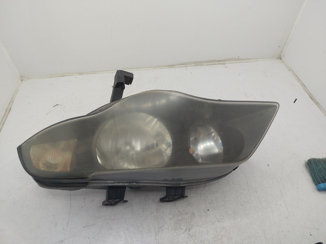 Farol/ Otica Dianteiro ESQ MG MG ZS  de 2001 a 2005