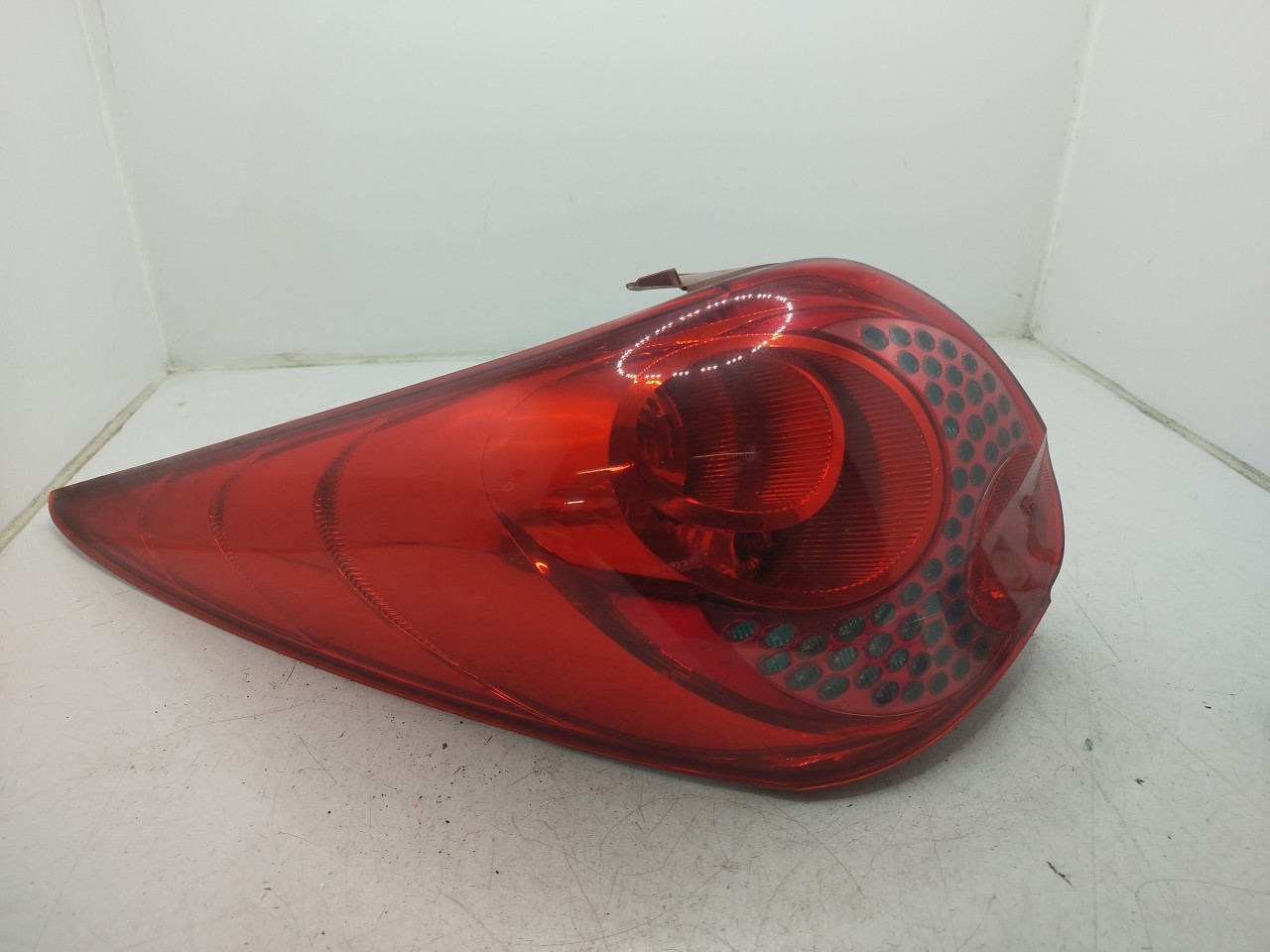 Farolim Stop Esq PEUGEOT 207 SW  de 2007 a 2013