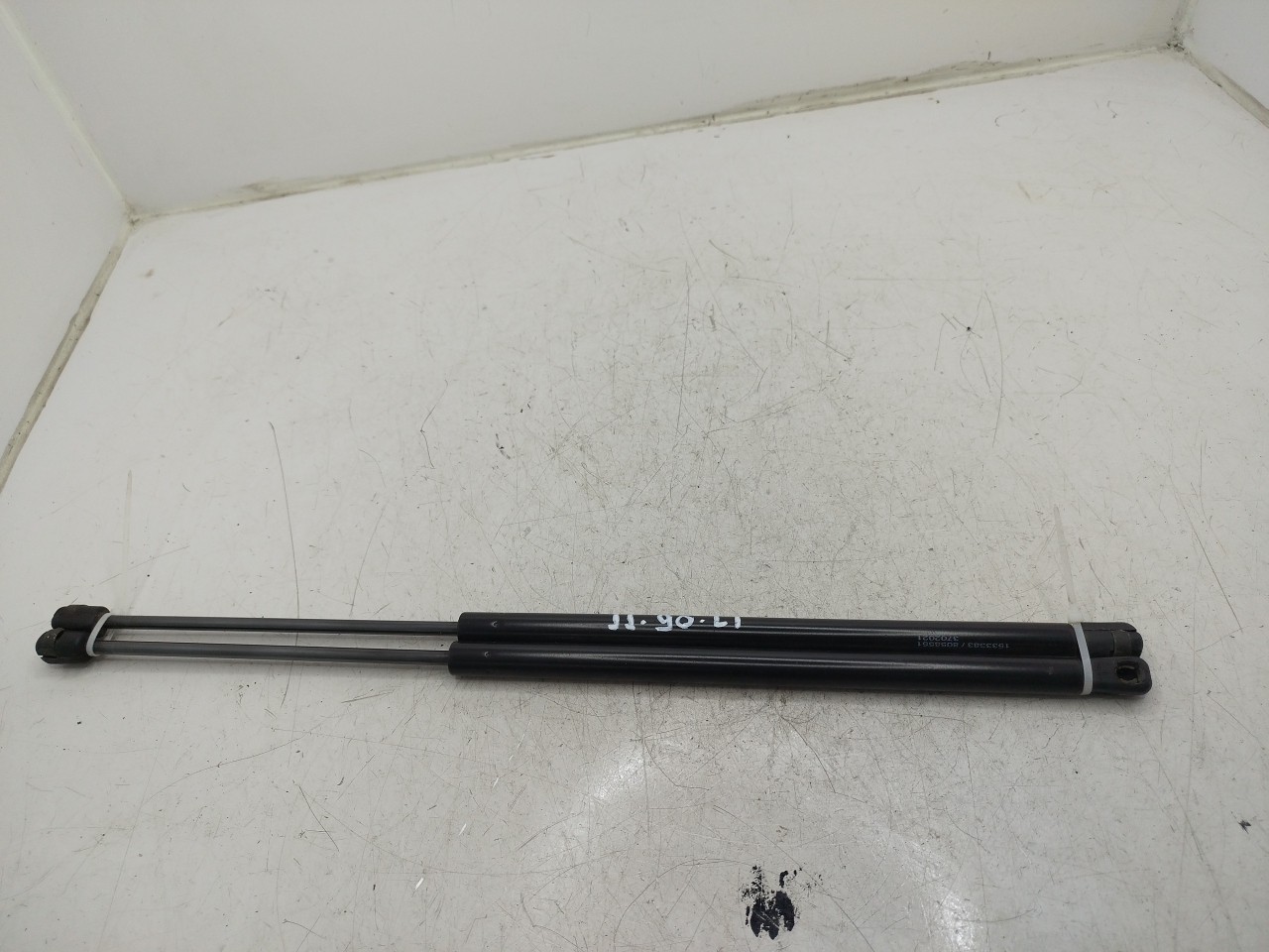 Amortecedor porta da mala OPEL CORSA B  de 1993 a 2002