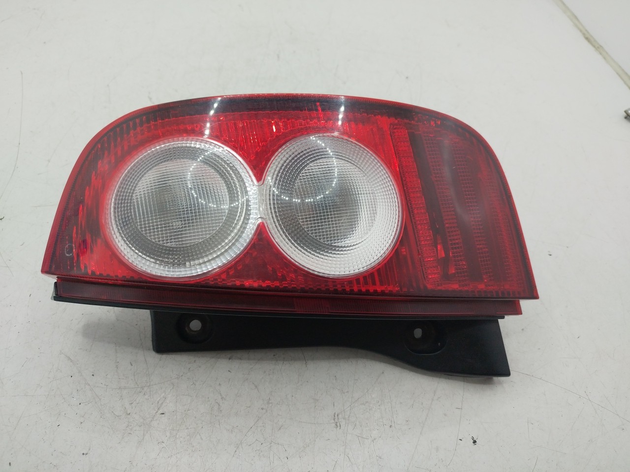 Farolim Stop Dto NISSAN MICRA III  de 2002 a 2010