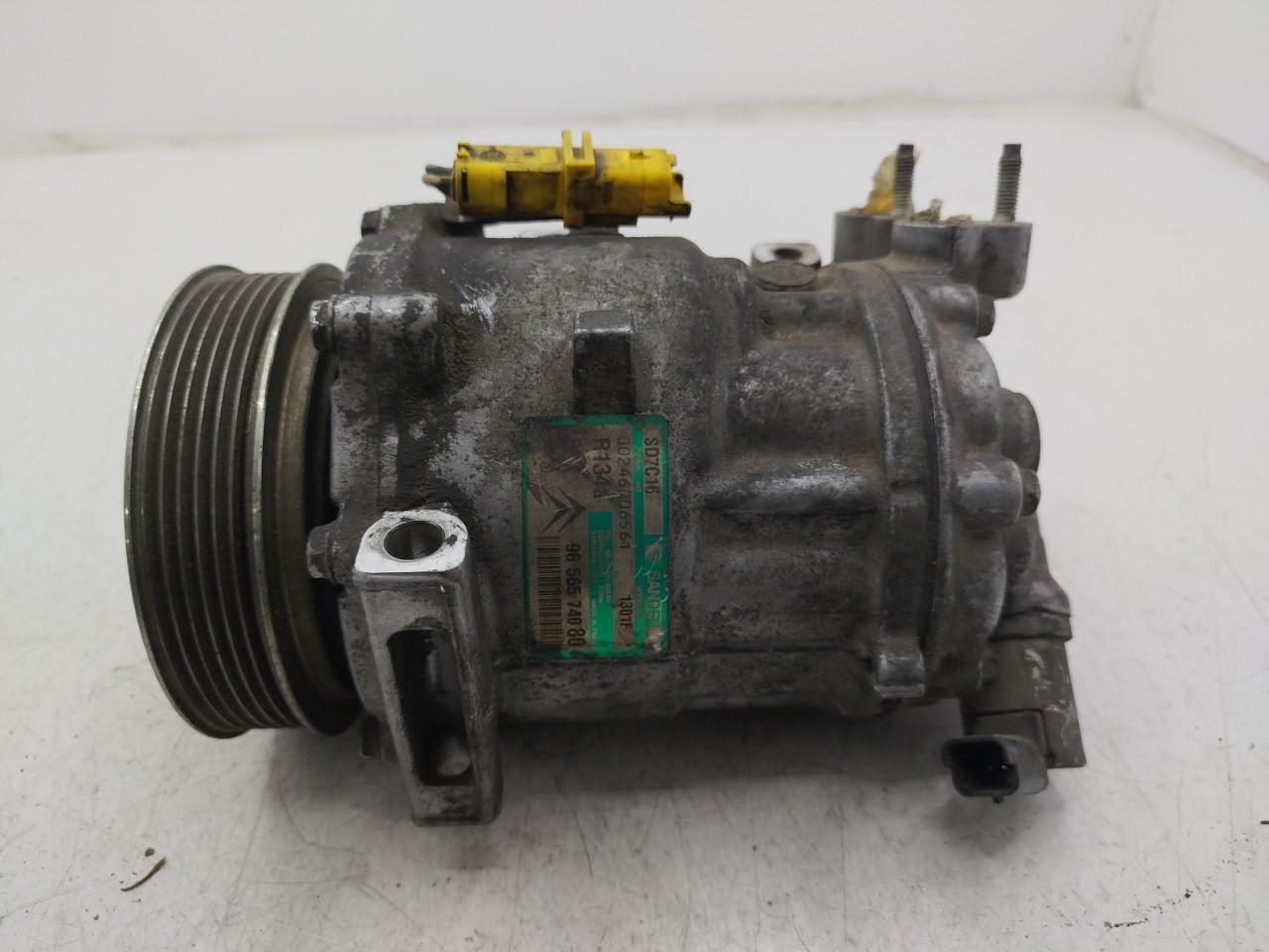Compressor do Ar condicionado PEUGEOT 407 SW  de 2004 a 2011