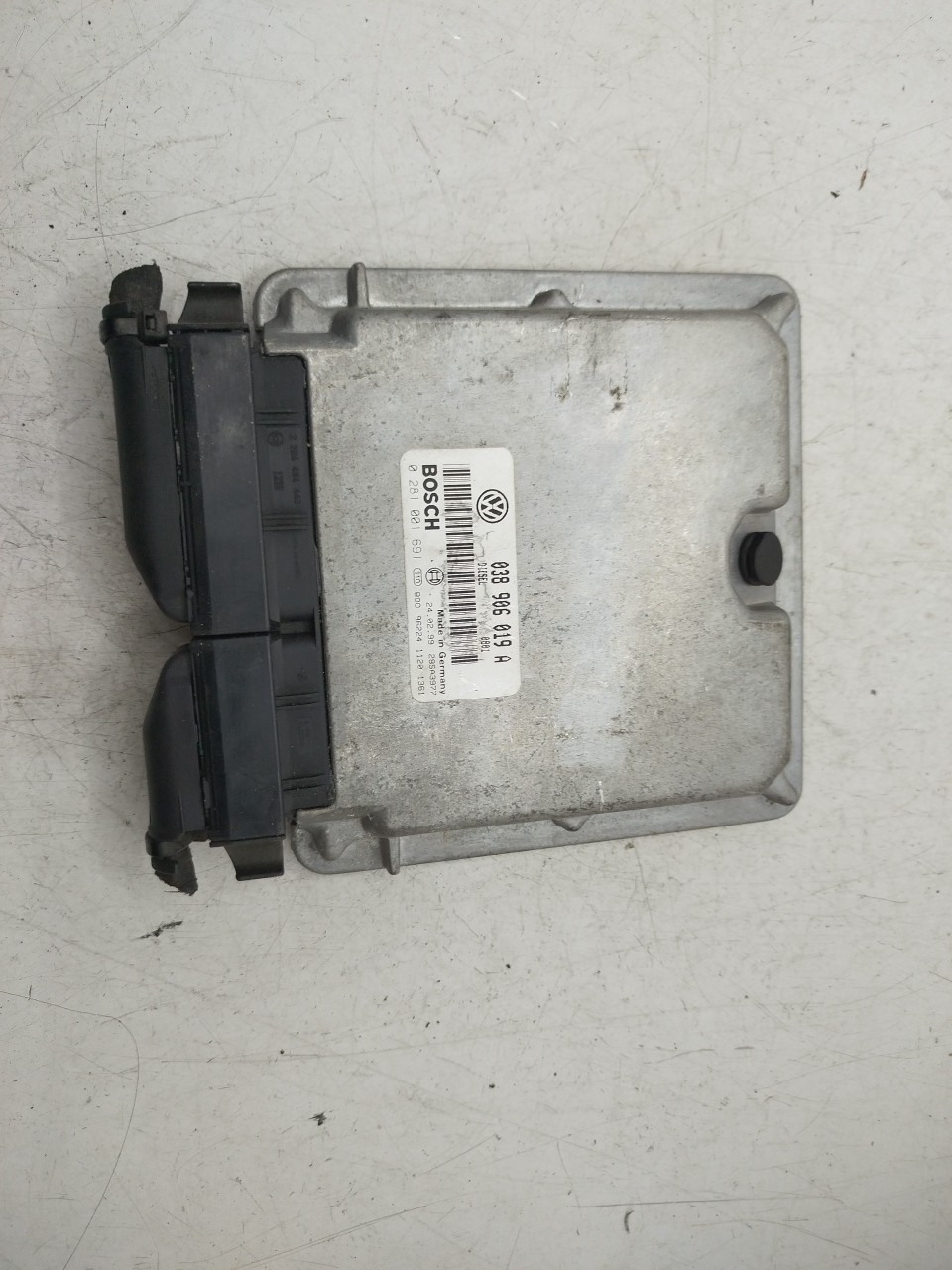 Centralina do Motor VOLKSWAGEN PASSAT Variant  de 1997 a 2001