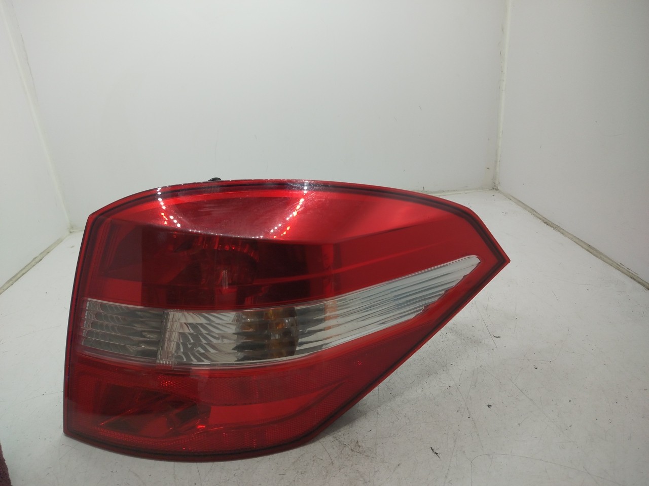 Farolim Stop Dto RENAULT LAGUNA III Sport Tourer  de 2007 a 2015