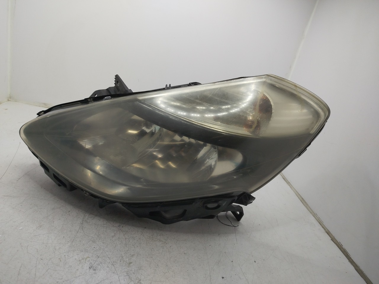 Farol/ Otica Dianteiro ESQ RENAULT CLIO Grandtour  de 2008 a 0