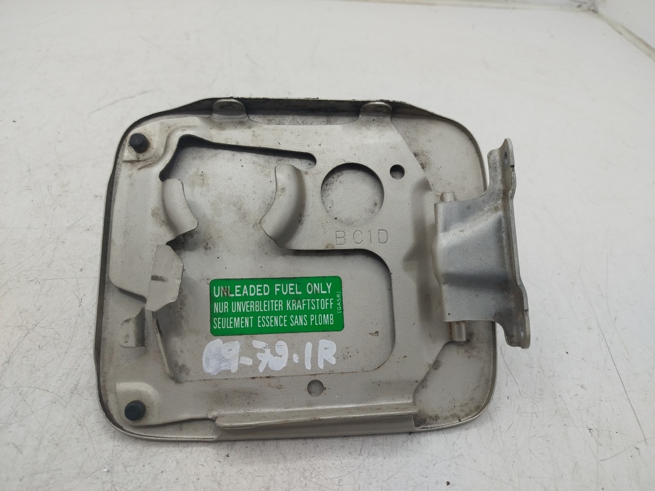 Tampa Deposito Combustível MAZDA 323 S V  de 1992 a 2003