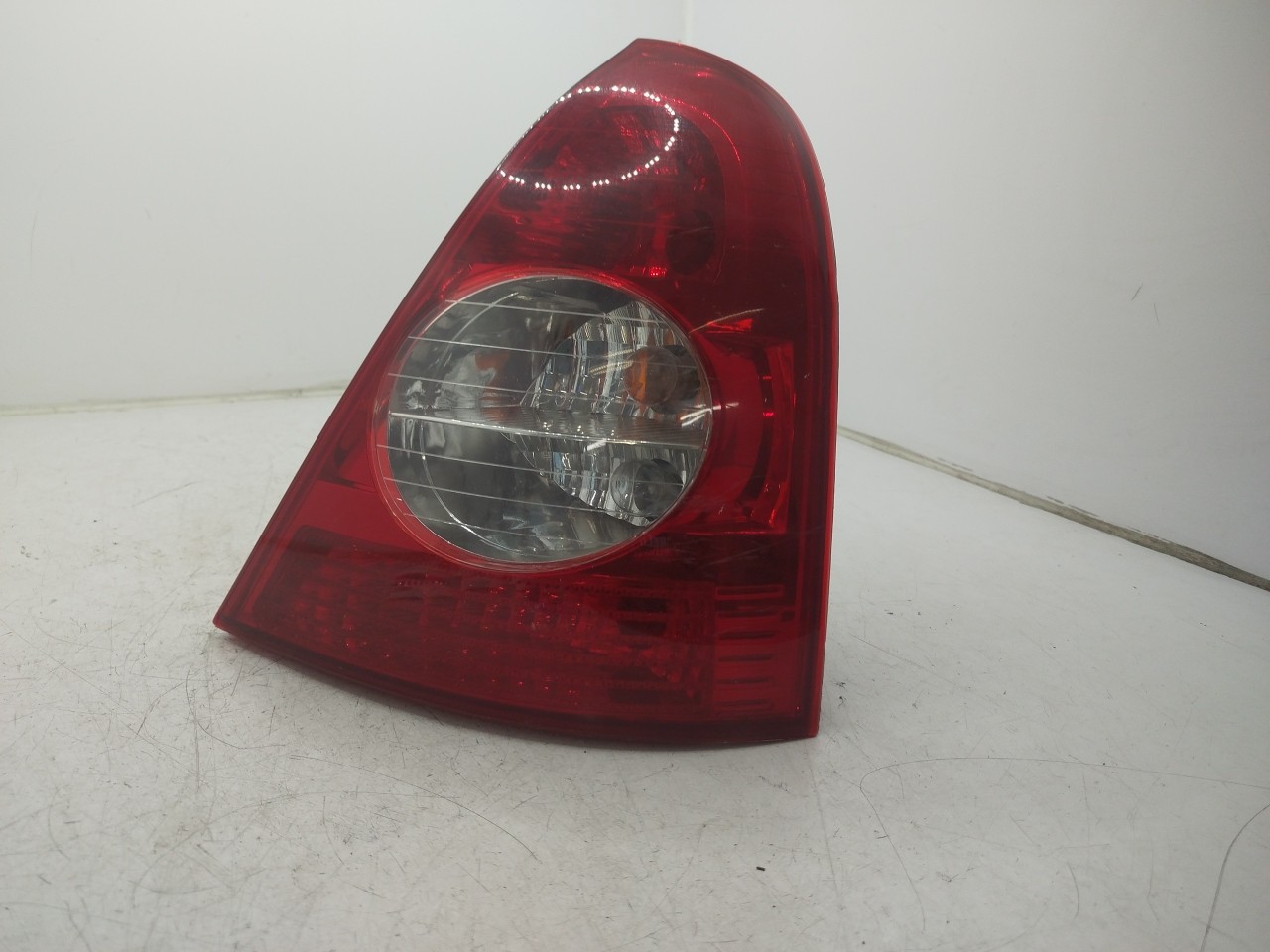 Farolim Stop Dto RENAULT Clio II  de  a 