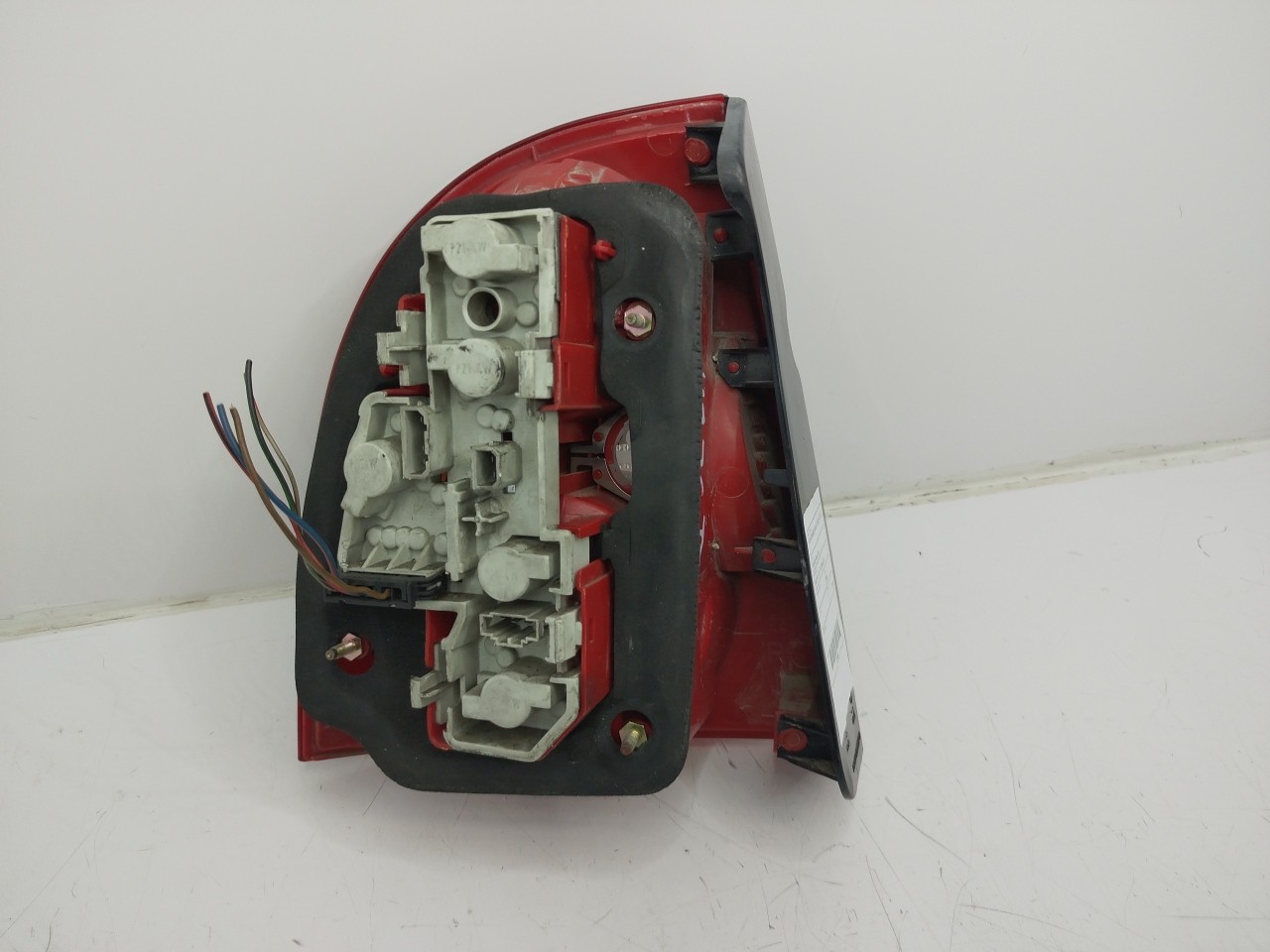 Farolim Stop Dto VOLKSWAGEN PASSAT  de 2000 a 2005