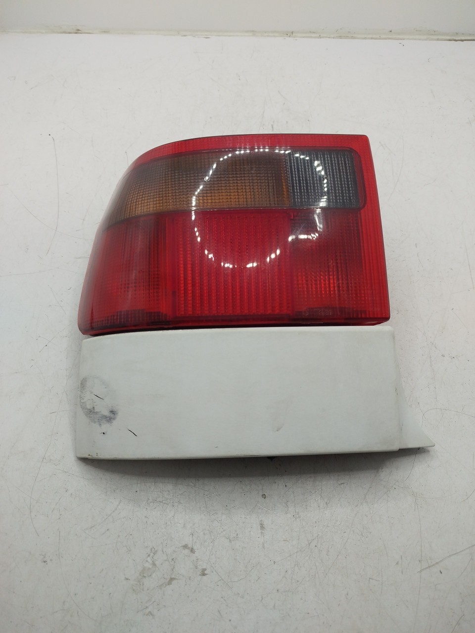 Farolim Stop Esq CITROEN ZX  de 1991 a 1999