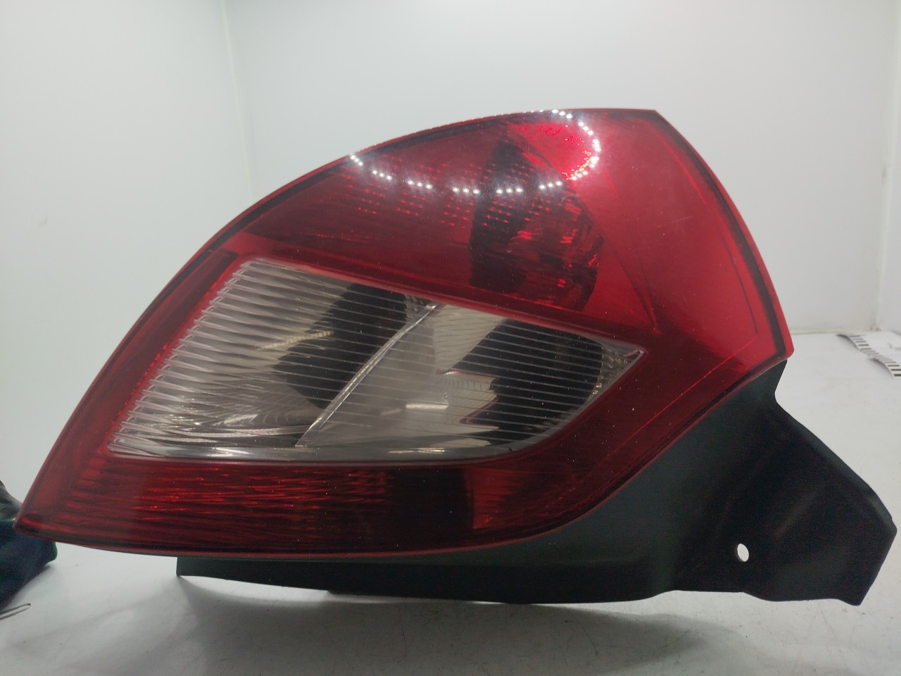 Farolim Stop Esq RENAULT MEGANE II  de 2001 a 2012
