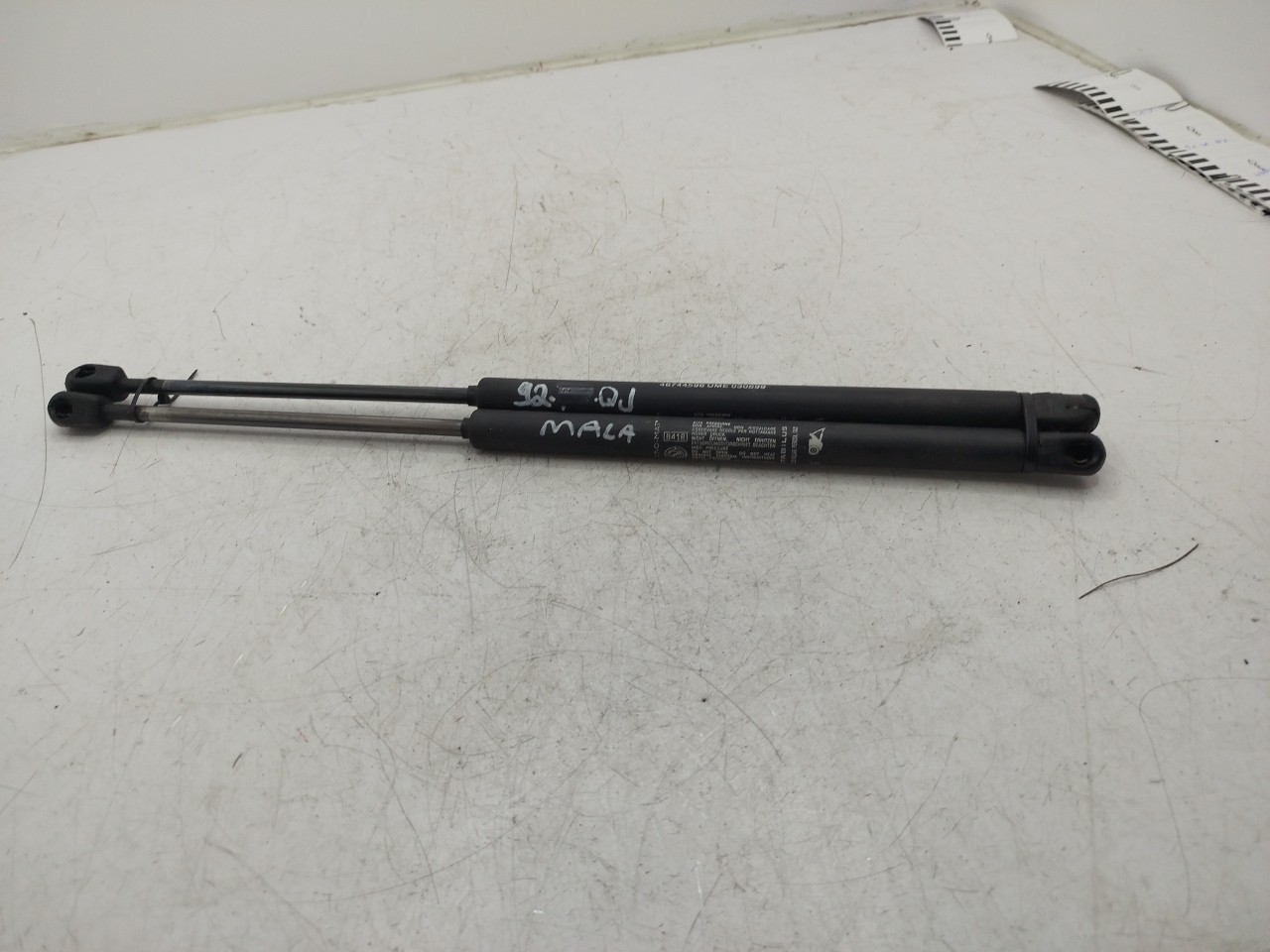 Amortecedor porta da mala FIAT PUNTO  de 1999 a 2012