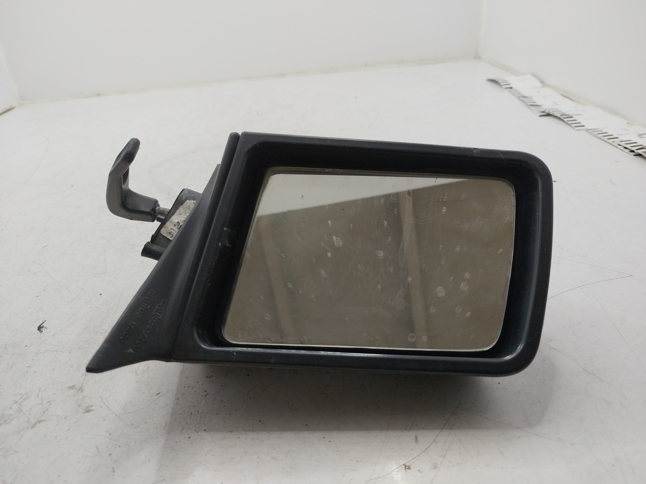 Espelho Retrovisor Esq OPEL CORSA A TR  de 1982 a 1993