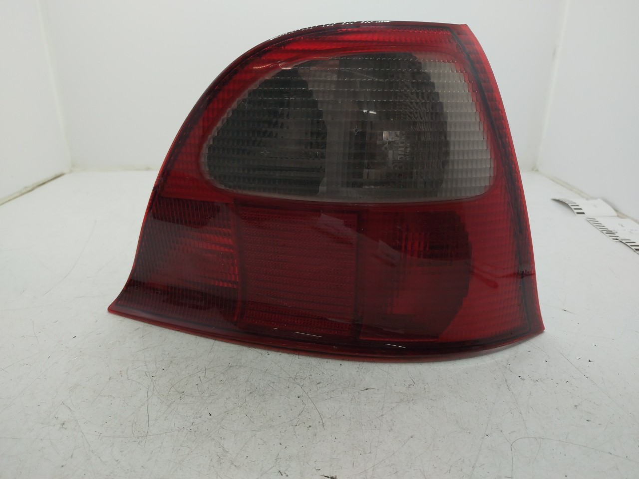 Farol/ Otica Dianteiro DTO ROVER 200 Hatch  de  a 