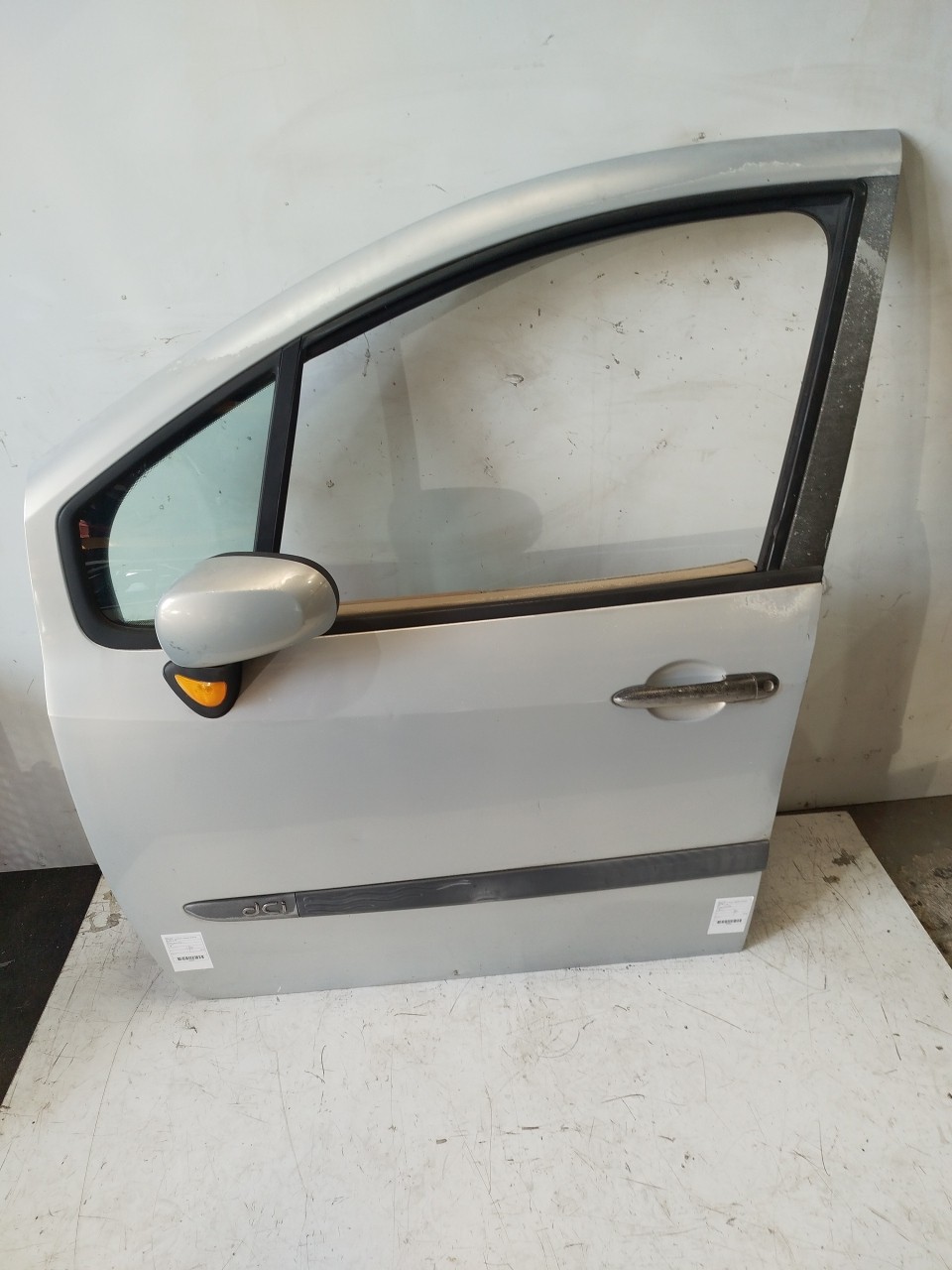 Porta Frente Esq RENAULT MODUS / GRAND MODUS  de 2004 a 0