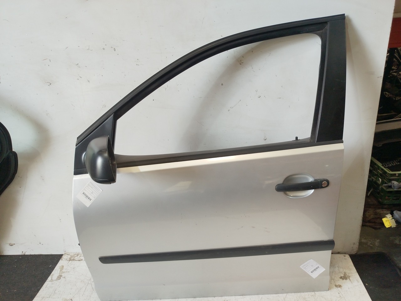 Porta Frente Esq VOLKSWAGEN POLO  de 2001 a 2014