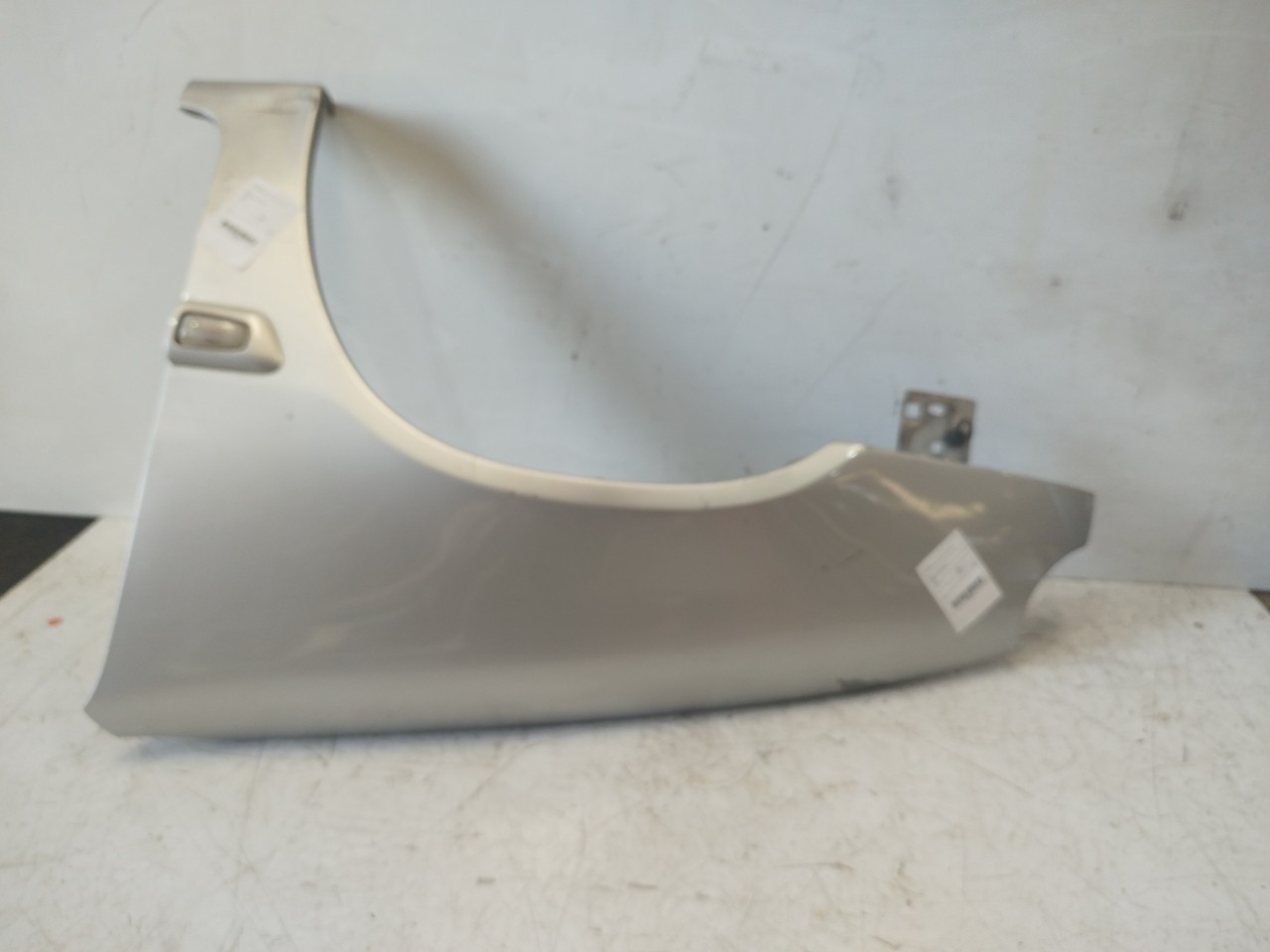 Guarda Lamas Esq CITROEN SAXO  de 1996 a 2004